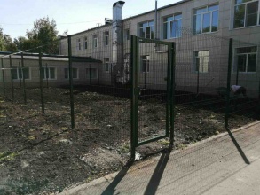 3D заборы для школы 15 метров фото в Пущино